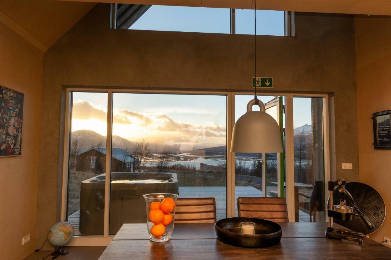Viking Cottages & Apartments Akureyri Ngoại thất bức ảnh